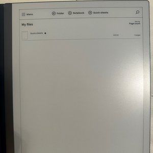 reMarkable2 - A digital notebook - Comes with the add on Black Leather Cover